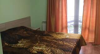Мини-отель Ангельский Рай Витязево Улучшенный двухместный номер с 1 кроватью или 2 отдельными кроватями-1